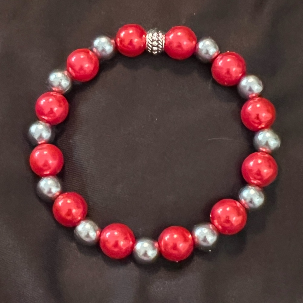 Red and grey stretch bracelet